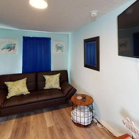 The Comfi Coral - Apartment Home Studio D เบย์ทาวน์ ภายนอก รูปภาพ