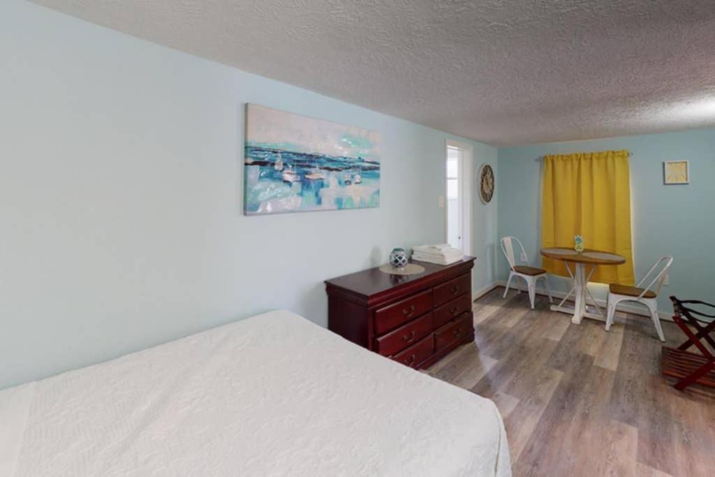 The Comfi Coral - Apartment Home Studio D เบย์ทาวน์ ภายนอก รูปภาพ