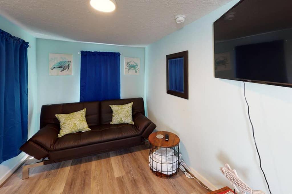 The Comfi Coral - Apartment Home Studio D เบย์ทาวน์ ภายนอก รูปภาพ
